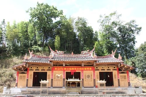 Yangchun village temple where the Buddha statue was originally placed (Photo/Courtesy of Lin Wenqing)