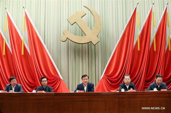 Liu Yunshan (C), president of the Party School of the Communist Party of China (CPC) Central Committee and member of the Standing Committee of the Political Bureau of the CPC Central Committee, attends the school's autumn semester opening ceremony in Beijing, capital of China, Nov. 14, 2016. (Photo: Xinhua/Liu Weibing)