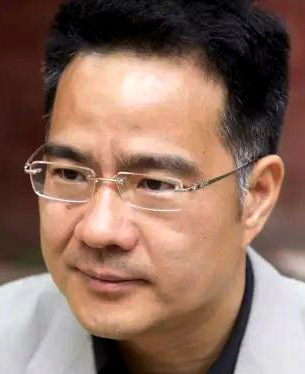 Dong Qiang, professor of French language and literature at Peking University