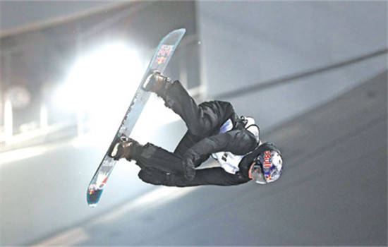 Norway's Marcus Kleveland competes at the World Snowboard Tour Big Air competition at the Bird's Nest in Beijing on Saturday. (Provided to China Daily)