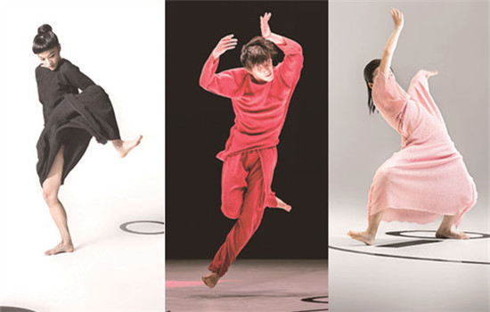 Cloud Gate 2 dancers explore human identity through expressive movements and dance while on stage at London's premier dance theater. (Photo/Provided to China Daily)