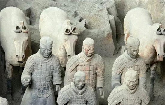 Terracotta warriors and horses in the Emperor Qinshihuang's Mausoleum Site Museum (File Photo��