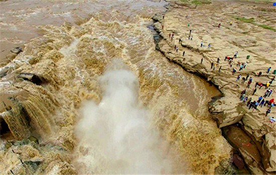 Hukou Waterfall in Shanxi province.(Photo provided to China Daily)