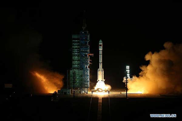 China launches space lab Tiangong-2 into space on Sept 15, 2016, paving the way for a permanent space station the country plans to build around 2022. (Photo/Xinhua)