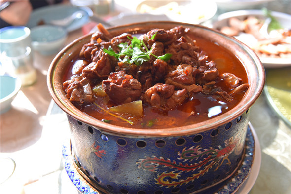 Braised drumsticks (Photo by Zhang Xingjian/chinadaily.com.cn)