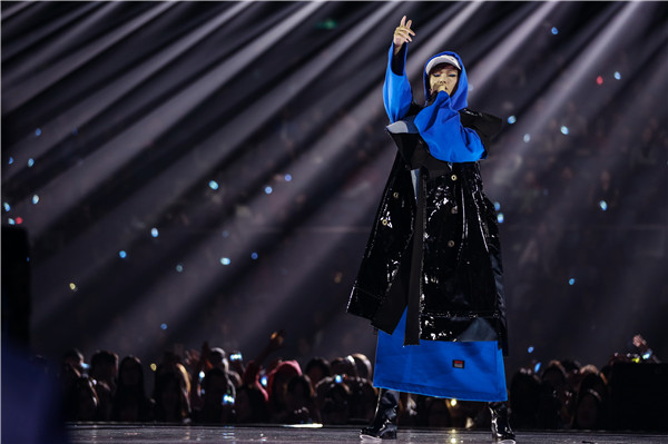 Li Yuchun performs during her Growing Wild tour, which toured five cities around China. (Photo provided to China Daily)