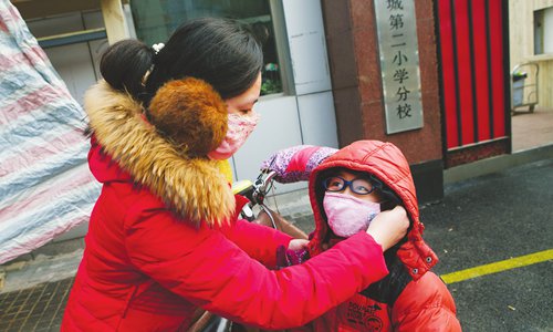 Many parents choose to leave the city for the sake of their children's health. (Photo: Li Hao/GT)