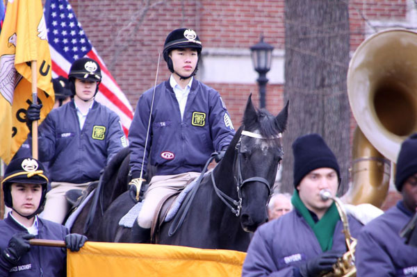 Chinese student Tsz Ham Kevin Tai (above right), who will lead the Culver Military Academy Black Horse Troop in the Presidential Inaugural Parade on Friday, practices with the troop on Sunday in Culver, Indiana. (Provided to China Daily)