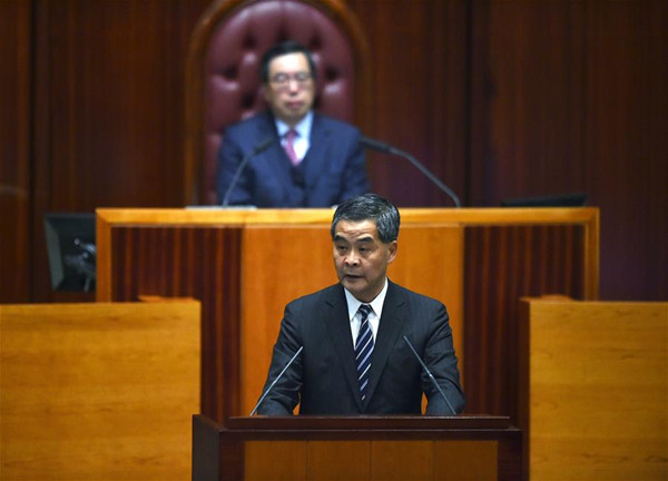 Leung Chun-ying, chief executive of Hong Kong Special Administrative Region, delivers the policy address for the year of 2017 at the Legislative Council in Hong Kong, south China, Jan. 18, 2017. (Xinhua/Wang Shen)