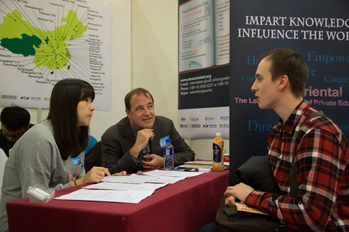 Foreign job seekers attend a job fair in Beijing, November of 2016. (Photos/GT)