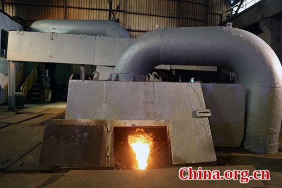 A blast furnace in Delong Steel, where dust is rarely seen due to environment-improving projects. (Photo: China.org.cn/Zhang Lulu)