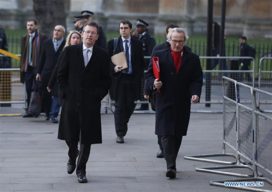 Attorney General Jeremy Wright (L, front) arrives at the British Supreme Court in London, Britain, Jan. 24, 2017. The British Supreme Court on Tuesday ruled on that Prime Minister Theresa May must consult Parliament before triggering formal negotiations on Britain leaving the European Union. (Xinhua/Han Yan) 