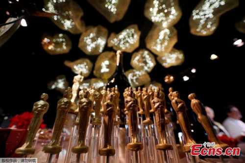 Oscar statuette shaped chocolates are pictured during a preview of the food and decor for the 89th Academy Awards' Governors Ball at the Ray Dolby ballroom in Los Angeles, the U.S., Feb. 16, 2017. (Photo/Agencies)