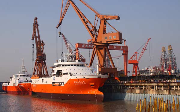 China's newest vessels for ocean scientific investigation, Ocean Geology VIII and Ocean Geology IX, are docked at Shanghai Shipyard. (Photo provided to China Daily)