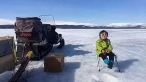 Simba, aged four, finally set foot in the Antarctic Circle, becoming the youngest Chinese to have ever been inside both circles. (Photo/CGTN)