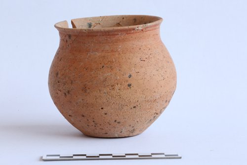 Pottery jar discovered at the Mingtepa site (Photo/Courtesy of the Central Asian Archaeological Team belonging to the CASS Institute of Archaeology)