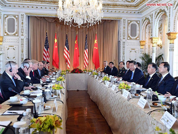 President Xi Jinping (3rd R) and his US counterpart Donald Trump (3rd L) hold the second round of talks in the Mar-a-Lago resort in Florida, the United States, April 7, 2017. (Photo/Xinhua)