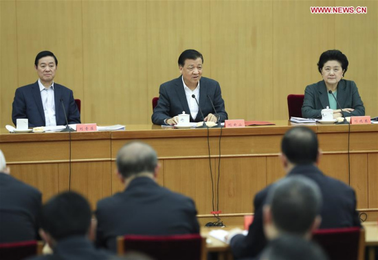 Liu Yunshan (C), a member of the Standing Committee of the Political Bureau of the Communist Party of China (CPC) Central Committee, speaks at a symposium attended by publicity chiefs nationwide in Beijing, capital of China, April 10, 2017. (Xinhua/Pang Xinglei)