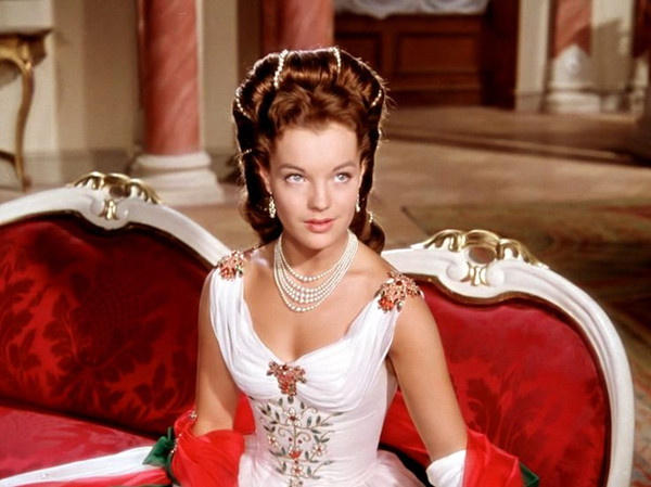 Actress Romy Schneider starred as Sissi in the 1955 film Sissi. (Photo/Screenshot of Pinterest)
