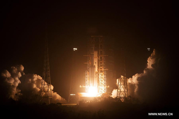 China's first cargo spacecraft Tianzhou-1, atop a Long March-7 Y2 carrier rocket, blasts off from Wenchang Space Launch Center in south China's Hainan province, April 20, 2017. (Xinhua/Ju Zhenhua) 