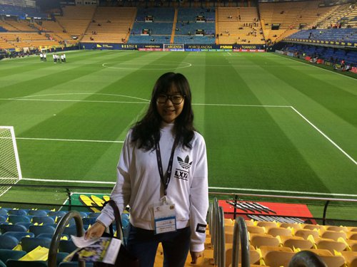 Su Xin interns at a professional football club in Spain. (Photos/Courtesy of Su Xin)