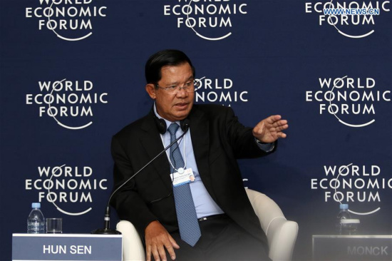 Cambodian Prime Minister Samdech Techo Hun Sen gestures during a press conference at the World Economic Forum on ASEAN in Phnom Penh, Cambodia, on May 11, 2017.  (Xinhua/Sovannara)
