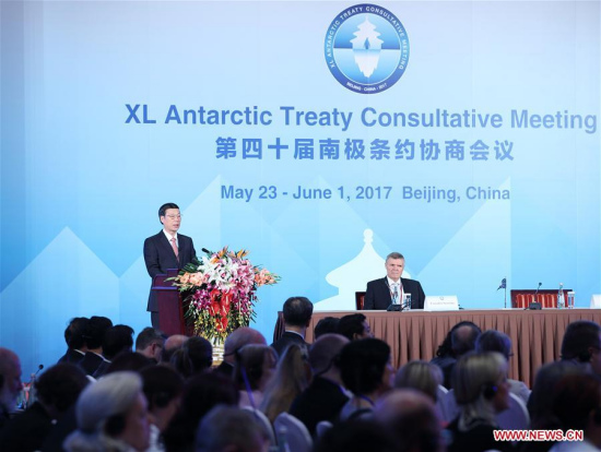 Chinese Vice Premier Zhang Gaoli (L) addresses the opening ceremony of the 40th Antarctic Treaty Consultative Meeting (ATCM) in Beijing, capital of China, May 23, 2017. (Xinhua/Wang Ye)