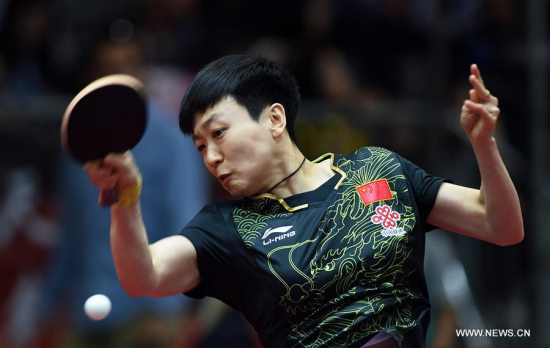 Mu Zi of China returns the ball during the women's singles second round match against Cheng I-Ching of Chinese Taipei at the 2017 World Table Tennis Championships in Dusseldorf, Germany, May 31, 2017. Mu Zi won 4-2. (Xinhua/Tao Xiyi)