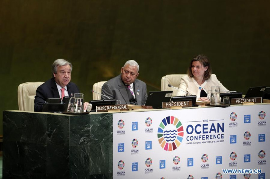 United Nations Secretary-General Antonio Guterres (L) addresses the Ocean Conference at the United Nations headquarters in New York, on June 5, 2017. (Xinhua/Li Muzi)