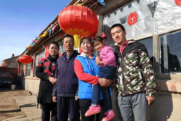 A harsh climate has long made life difficult in Desheng village on the outskirts of Zhangjiakou, Hebei province. Technology and innovation are helping local people to find their way out of poverty. Mou Yu / Xinhua