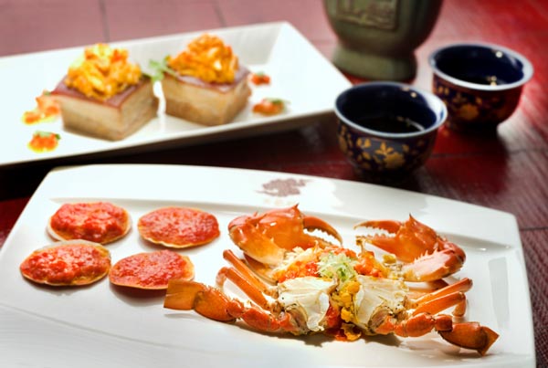 Golden crab at Tin Lung Heen restaurant in Hong Kong. (Photo provided to China Daily)