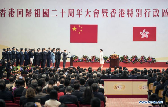 Members of the Executive Council of the Hong Kong Special Administrative Region (HKSAR) are sworn in by Chief Executive of the HKSAR Lam Cheng Yuet-ngor at Hong Kong Convention and Exhibition Center, in Hong Kong, south China, July 1, 2017. (Xinhua/Li Tao)