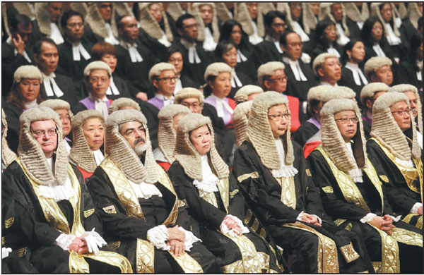 Judges and lawyers attend the Ceremonial Opening of the Legal Year 2017 at the Court of Final Appeal in January.(Roy Liu / China Daily)