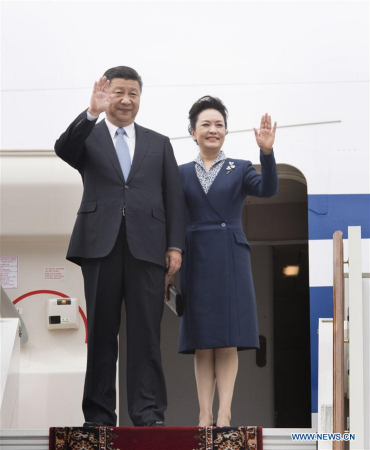 Chinese President Xi Jinping and his wife Peng Liyuan arrive in Moscow, Russia, July 3, 2017. Xi embarks on a state visit to Russia. (Xinhua/Li Xueren)