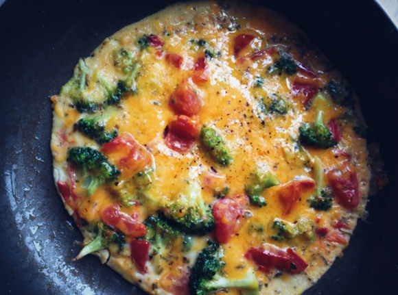Pic2Recipe thought this veggie omelet made by one of our editors was a frittata. PhotoPic2Recipe thought this veggie omelet made by one of our editors was a frittata. (Photo/CGTN) 