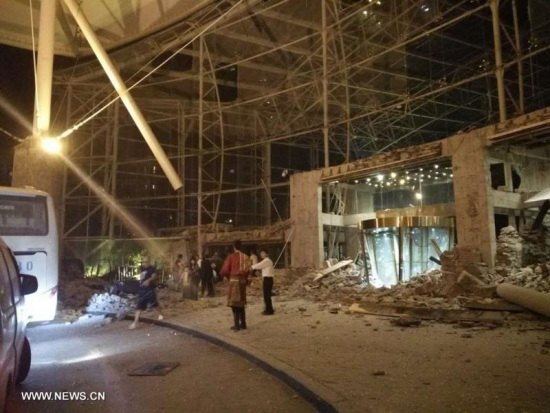 Photo taken on Aug. 8, 2017 shows a view in a hotel after earthquake in Jiuzhaigou County of southwest China's Sichuan Province. A 7.0-magnitude earthquake jolted Jiuzhaigou County at 9:19 p.m. Tuesday (Beijing Time), according to the China Earthquake Networks Center (CENC). (Xinhua)