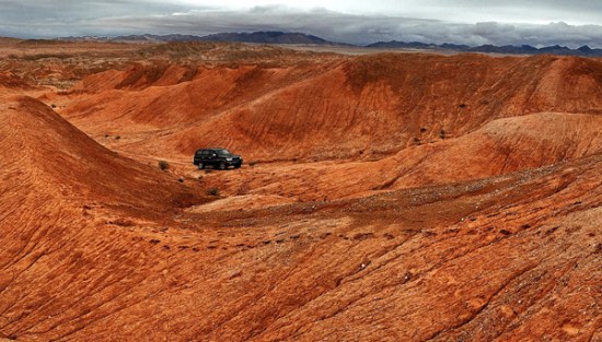 The site where China's first Mars simulation base will be built in Qinghai province mirrors similar features of the red planet. (Photo/Xinhua)