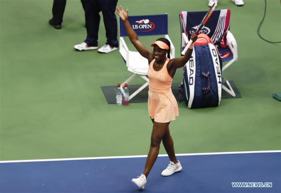 Sloane Stephens of the United States celebrates after defeating her compatriot Madison Keys during the women's singles final match at the 2017 US Open in New York, the United States, Sept. 9, 2017. Sloane Stephens won 2-0 to claim the title. (Xinhua/Qin Lang)