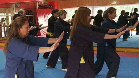 city-dwellers in Mexico play Tai Chi. (Photo/Video screenshot from CGTN)