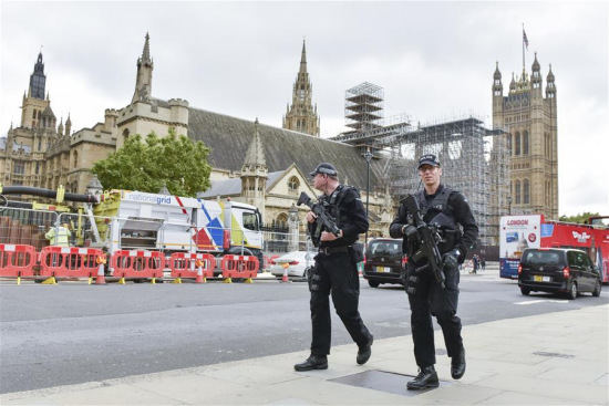 Police patrol on a street in London, Britain on Sept. 17, 2017. (Xinhua/Stephen Chung)