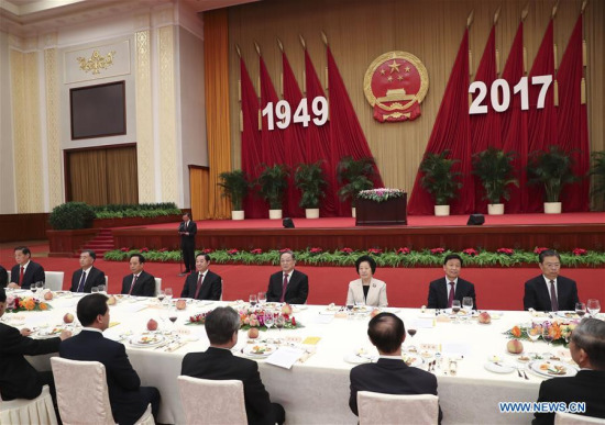 Yu Zhengsheng, chairman of the National Committee of the Chinese People's Political Consultative Conference (CPPCC), attends a reception marking the 68th anniversary of the founding of the People's Republic of China, in Beijing, capital of China, Sept. 28, 2017. (Xinhua/Pang Xinglei)