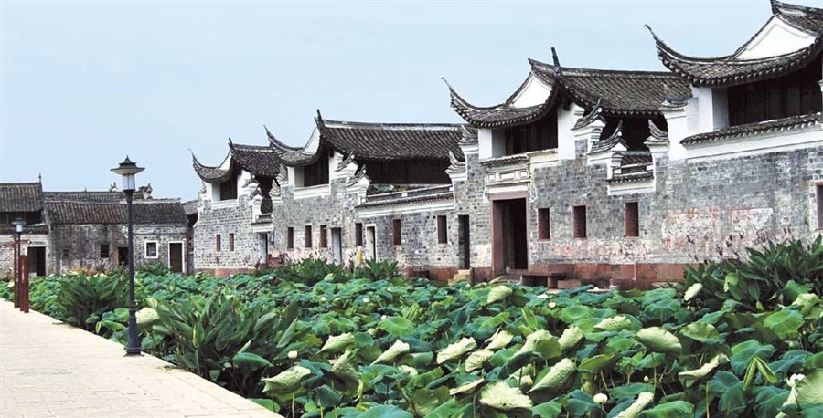 A blooming cultural experience away from the crowds