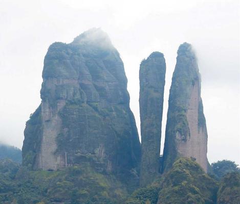 Unearthing the history and natural beauty of an ancient city