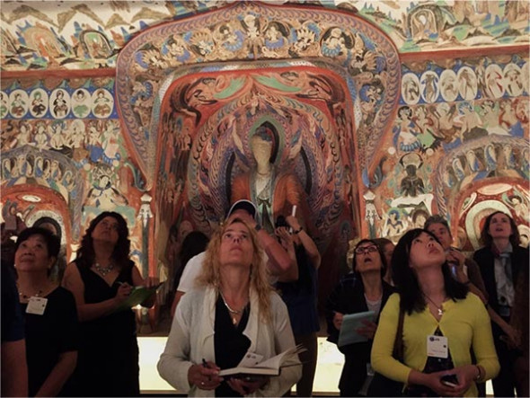 American K-12 teachers visit an exhibition about Dunhuang at the Getty Center in Los Angeles, in a summer public program by UCLA Confucius Institute in 2016. (Photo provided to China Daily)