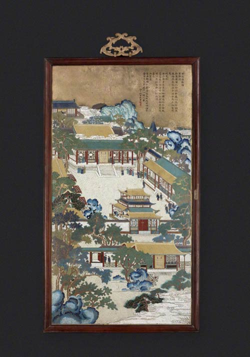 An embedded enamel hanging screen featuring a painting of court figures, from the Qianlong Period of the Qing Dynasty. (Photo/Official Weibo account of the Palace Museum)