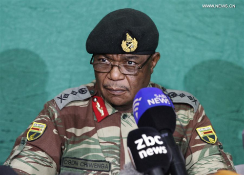 Zimbabwe Defense Forces Chief Constantino Chiwenga speaks in a press conference in Harare, Zimbabwe, on Nov. 20, 2017. Zimbabwean President Robert Mugabe has opened discussions with former Vice President Emmerson Mnangagwa who he fired two weeks ago, Constantino Chiwenga said Monday. (Xinhua/Shaun Jusa)