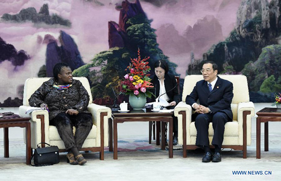 Yang Xiaodu, a member of the Political Bureau of the Communist Party of China (CPC) Central Committee and deputy secretary of the CPC Central Commission for Discipline Inspection, meets with visiting South African Minister of Public Service and Administration Faith Muthambi in Beijing, capital of China, Nov. 21, 2017. (Xinhua/ZhangLing)