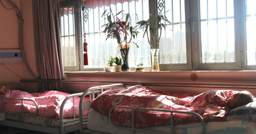 A hospice ward in Beijing Songtang Care Hospital (Photo/China.org.cn)