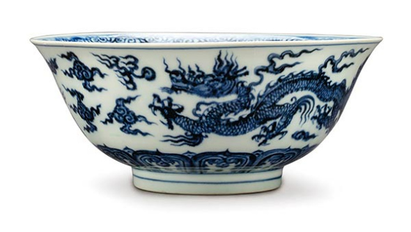 A Chinese porcelain to be auctioned.Photo provided to China Daily