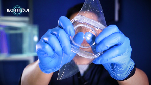 A soft-bodied robot that can swim like a manta ray has been created at Chinas Zhejiang University. (Photo/CGTN)